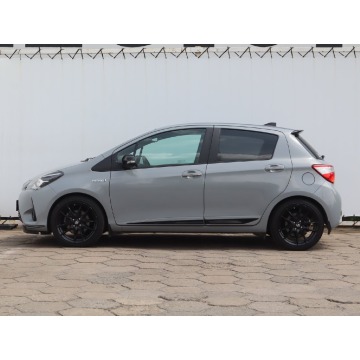 Toyota Yaris  Hatchback 2019,  1.5 benzyna, automat - Na sprzedaż za 64 499 zł - Łódź - zdjęcie 4