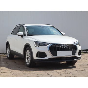 Audi Q3  SUV 2021,  1.5 benzyna, automat - Na sprzedaż za 97 999 zł - Łódź - zdjęcie 1