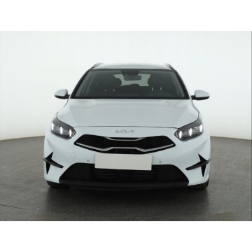Kia Ceed  Kombi 2023,  1.0 benzyna - Na sprzedaż za 55 999 zł - Piaseczno - zdjęcie 2