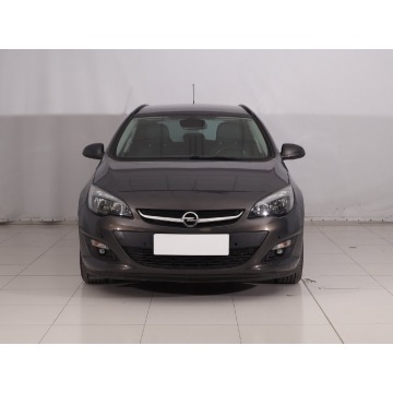 Opel Astra  Kombi 2014,  1.4 benzyna - Na sprzedaż za 22 999 zł - Szczecinek - zdjęcie 2