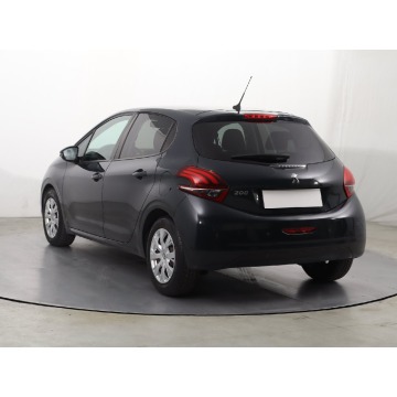 Peugeot 208  Hatchback 2019,  1.2 benzyna - Na sprzedaż za 30 999 zł - Katowice - zdjęcie 6