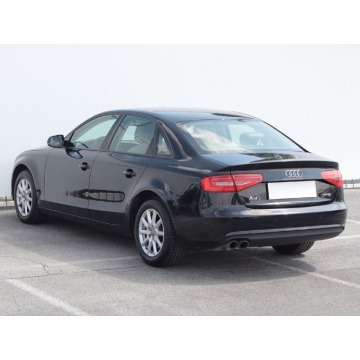Audi A4  Liftback 2014,  1.8 benzyna - Na sprzedaż za 42 999 zł - Lublin - zdjęcie 6