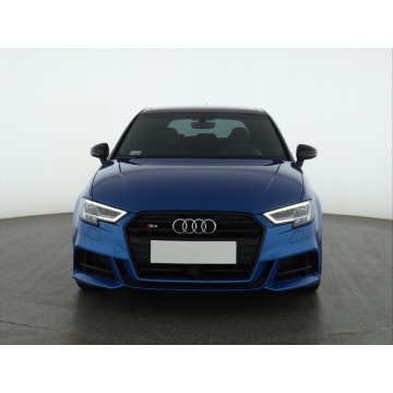Audi S3  Hatchback 2018,  2.0 benzyna, automat - Na sprzedaż za 112 999 zł - Piaseczno - zdjęcie 2