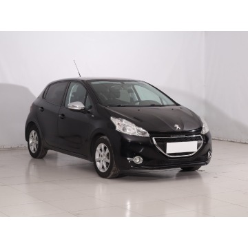 Peugeot 208 1.2 PureTech (82KM), 2014