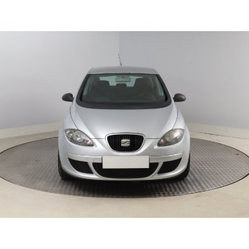 Seat Altea  SUV 2008,  1.6 benzyna - Na sprzedaż za 8 999,00 zł - Bielany Wrocławskie - zdjęcie 2