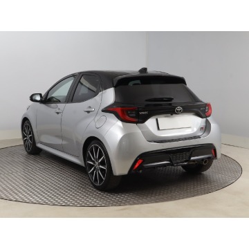 Toyota Yaris  Hatchback 2025,  1.5 benzyna, automat - Na sprzedaż za 104 999 zł - Bielany Wrocławskie - zdjęcie 6