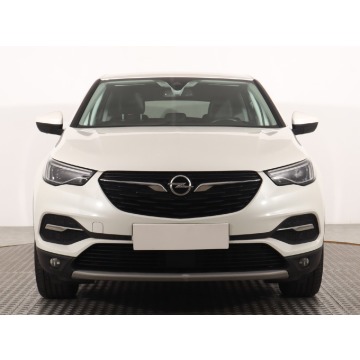 Opel   SUV 2017,  1.2 benzyna - Na sprzedaż za 48 999 zł - Katowice - zdjęcie 2