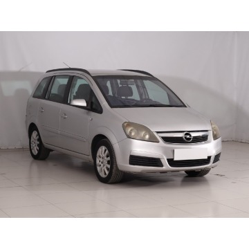 Opel Zafira  SUV 2006,  1.6 benzyna - Na sprzedaż za 13 499 zł - Kraśnik - zdjęcie 1