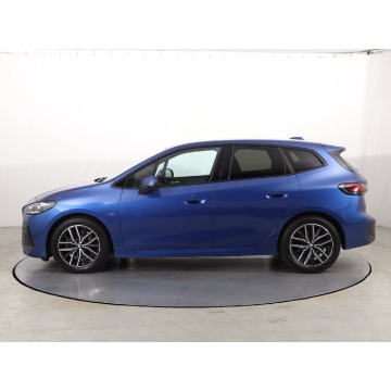 BMW Seria 2  SUV 2022,  1.5 benzyna, automat - Na sprzedaż za 92 999 zł - Katowice - zdjęcie 4
