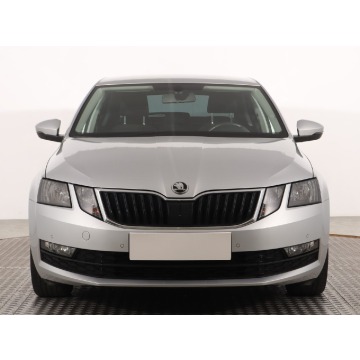 Skoda Octavia  Hatchback 2018,  1.4 benzyna - Na sprzedaż za 42 999 zł - Katowice - zdjęcie 2