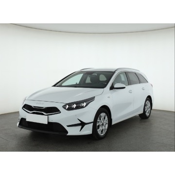 Kia Ceed  Kombi 2023,  1.0 benzyna - Na sprzedaż za 52 999 zł - Piaseczno - zdjęcie 3