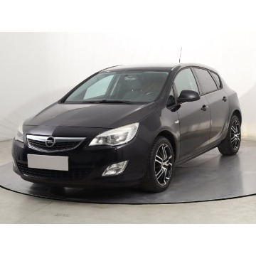 Opel Astra  Hatchback 2011,  1.4 benzyna - Na sprzedaż za 18 499 zł - Katowice - zdjęcie 3