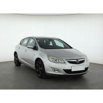 Opel Astra 1.6 16V (116KM), 2009
