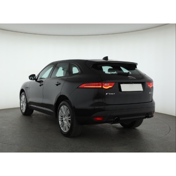 Jaguar F-PACE  SUV 2020,  2.0 diesel, automat - Na sprzedaż za 77 999 zł - Piaseczno - zdjęcie 6