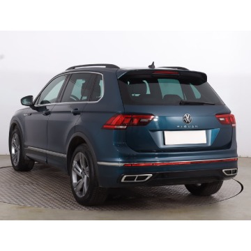 Volkswagen Tiguan  SUV 2023,  1.5 benzyna, automat - Na sprzedaż za 126 999 zł - Mielec - zdjęcie 6