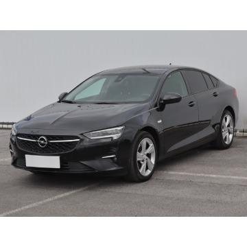 Opel Insignia  Hatchback 2021,  2.0 diesel - Na sprzedaż za 47 999 zł - Lublin - zdjęcie 3