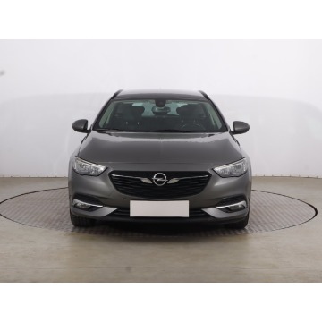 Opel Insignia  Kombi 2017,  2.0 diesel - Na sprzedaż za 41 499 zł - Wrocław - zdjęcie 2