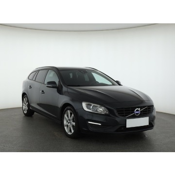 Volvo V60 D3 2.0 (150KM), 2016