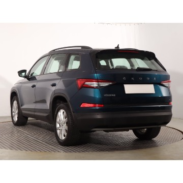 Skoda Kodiaq  SUV 2022,  2.0 diesel, automat - Na sprzedaż za 104 999 zł - Katowice - zdjęcie 6