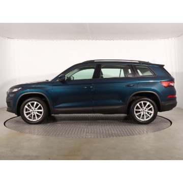 Skoda Kodiaq  SUV 2022,  2.0 diesel, automat - Na sprzedaż za 104 999 zł - Katowice - zdjęcie 4