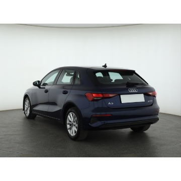 Audi A3  Hatchback 2023,  2.0 diesel, automat - Na sprzedaż za 69 999 zł - Piaseczno - zdjęcie 6