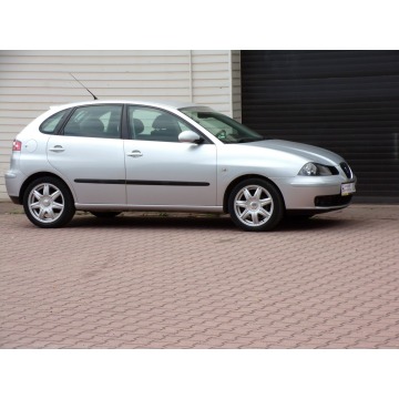 Seat Ibiza  Hatchback 2005,  1.4 benzyna - Na sprzedaż za 8 600,00 zł - Mikołów - zdjęcie 3