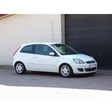 Ford Fiesta  Hatchback 2006,  1.6 benzyna - Na sprzedaż za 7 900,00 zł - Mikołów - zdjęcie 4