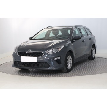Kia Ceed  Kombi 2019,  1.4 benzyna+LPG - Na sprzedaż za 39 999 zł - Zabrze - zdjęcie 3