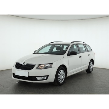 Skoda Octavia  Hatchback 2016,  1.6 diesel - Na sprzedaż za 31 499 zł - Piaseczno - zdjęcie 3