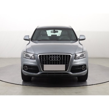 Audi Q5  SUV 2011,  2.0 benzyna, automat - Na sprzedaż za 45 999 zł - Katowice - zdjęcie 2