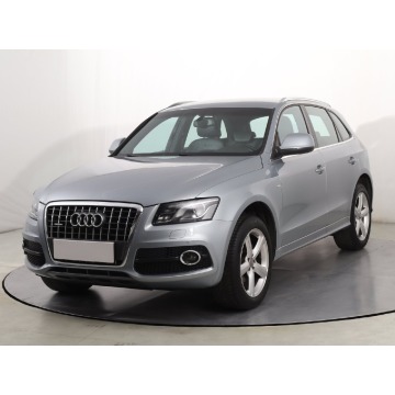 Audi Q5  SUV 2011,  2.0 benzyna, automat - Na sprzedaż za 45 999 zł - Katowice - zdjęcie 3