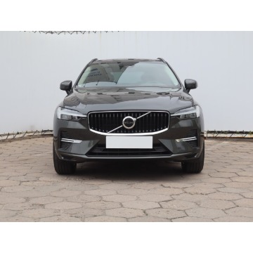 Volvo XC60  SUV 2022,  2.0 diesel, automat - Na sprzedaż za 105 999 zł - Łódź - zdjęcie 2