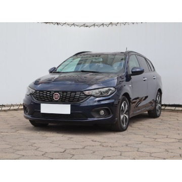 Fiat Tipo  Kombi 2017,  1.6 diesel, automat - Na sprzedaż za 28 999 zł - Łódź - zdjęcie 3