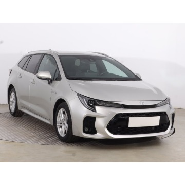 Suzuki Swace 1.8 Hybrid (122KM), 2021