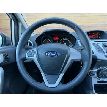 Ford Fiesta  Hatchback 2012,  1.2 benzyna - Na sprzedaż za 15 300 zł - Konradów - zdjęcie 9