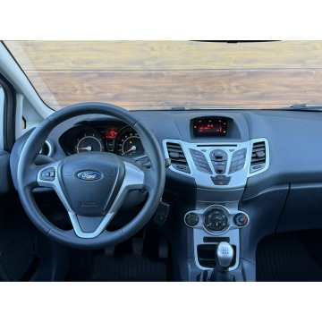 Ford Fiesta  Hatchback 2012,  1.2 benzyna - Na sprzedaż za 15 300 zł - Konradów - zdjęcie 8