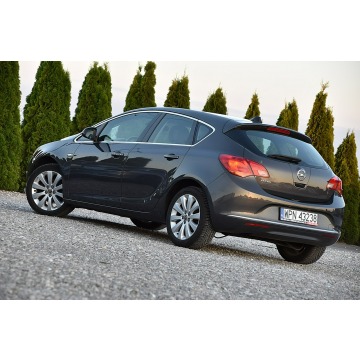 Opel Astra  Hatchback 2013,  1.4 benzyna - Na sprzedaż za 21 900 zł - Nowe Kucice - zdjęcie 3