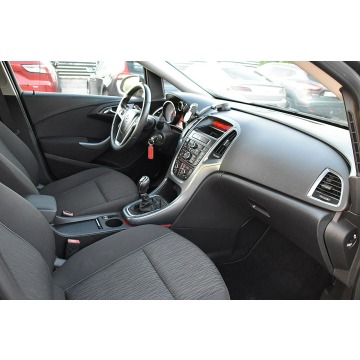 Opel Astra  Hatchback 2013,  1.4 benzyna - Na sprzedaż za 21 900 zł - Nowe Kucice - zdjęcie 11