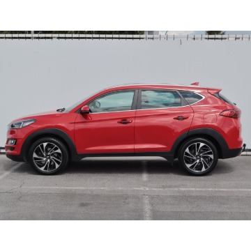 Hyundai Tucson  SUV 2018,  1.6 diesel, automat - Na sprzedaż za 63 999 zł - Lublin - zdjęcie 4