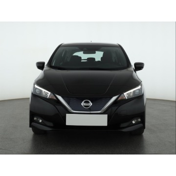 Nissan Leaf  Hatchback 2021 elektryczny, automat - Na sprzedaż za 69 999 zł - Piaseczno - zdjęcie 2