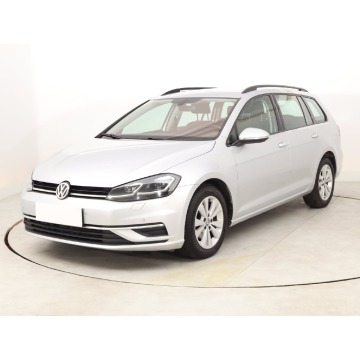 Volkswagen Golf  Kombi 2020,  1.6 diesel - Na sprzedaż za 39 999 zł - Bielany Wrocławskie - zdjęcie 3