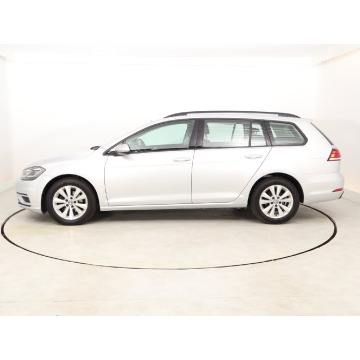 Volkswagen Golf  Kombi 2020,  1.6 diesel - Na sprzedaż za 39 999 zł - Bielany Wrocławskie - zdjęcie 4