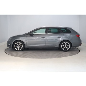 Seat Leon  Kombi 2016,  1.4 benzyna, automat - Na sprzedaż za 51 999 zł - Zabrze - zdjęcie 4
