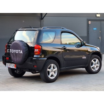 Toyota   SUV 2005,  1.8 benzyna - Na sprzedaż za 31 900 zł - Olsztyn - zdjęcie 2