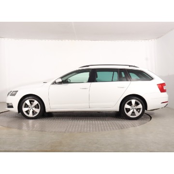 Skoda Octavia  Kombi 2019,  2.0 diesel, automat - Na sprzedaż za 64 999 zł - Katowice - zdjęcie 4