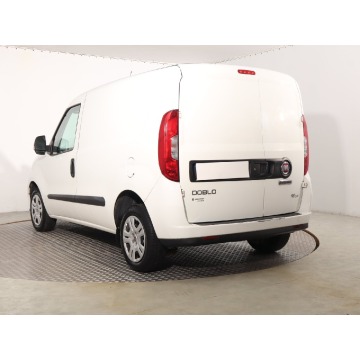 Fiat Doblo  Pick-up 2016,  1.2 diesel - Na sprzedaż za 22 999 zł - Katowice - zdjęcie 6