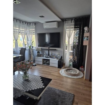 Mieszkanie trzypokojowe Płock,   70 m2 - Sprzedam - zdjęcie 2