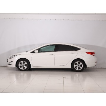 Hyundai i40  Liftback 2013,  1.7 diesel - Na sprzedaż za 20 999 zł - Przemyśl - zdjęcie 4