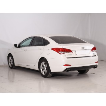 Hyundai i40  Liftback 2013,  1.7 diesel - Na sprzedaż za 20 999 zł - Przemyśl - zdjęcie 6