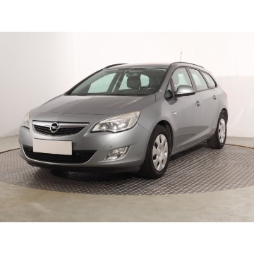 Opel Astra  Kombi 2011,  1.7 diesel - Na sprzedaż za 14 999 zł - Katowice - zdjęcie 3